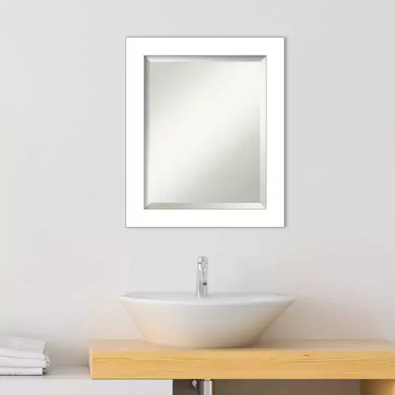 Miroir mural de salle de bain encadré en bois, blanc